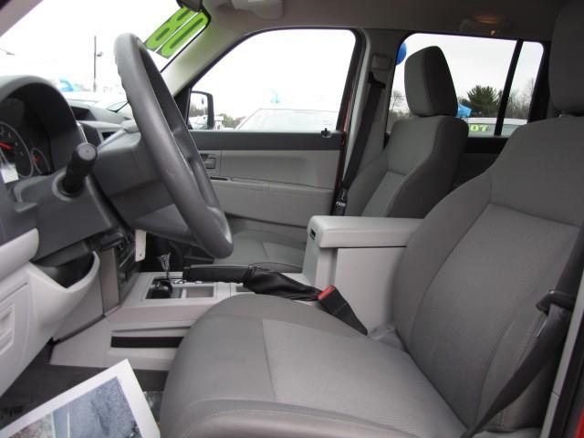 Jeep Liberty 2008 photo 3