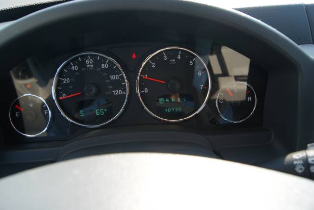 Jeep Liberty 2008 photo 3
