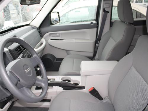 Jeep Liberty 2008 photo 1