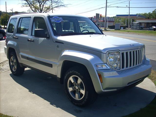 Jeep Liberty 2008 photo 1