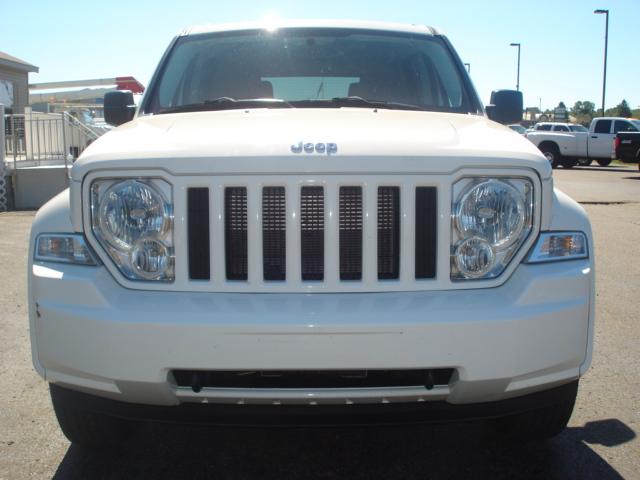 Jeep Liberty 2008 photo 3