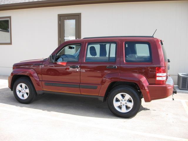 Jeep Liberty 2009 photo 1