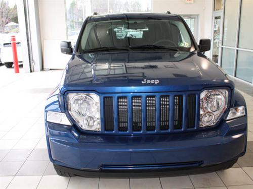 Jeep Liberty 2009 photo 2