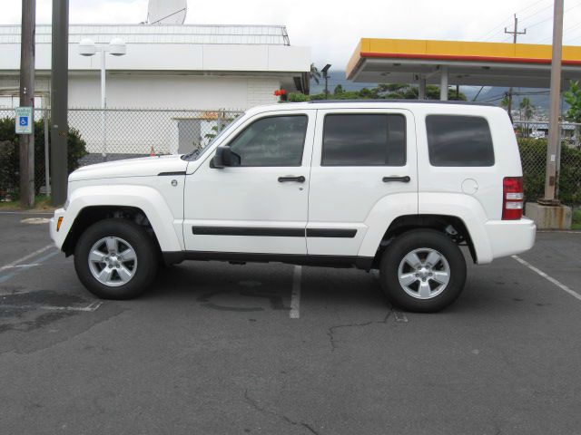Jeep Liberty 2009 photo 2