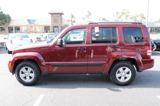 Jeep Liberty 2009 photo 5