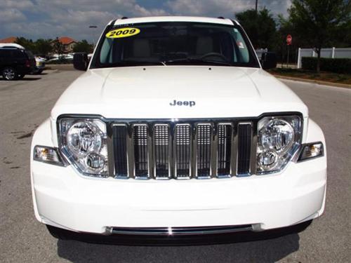 Jeep Liberty 2009 photo 4