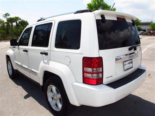 Jeep Liberty 2009 photo 3