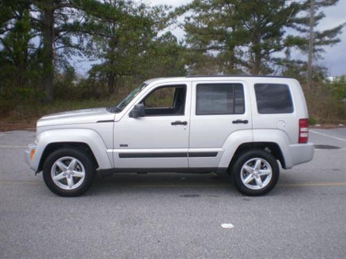 Jeep Liberty 2009 photo 1