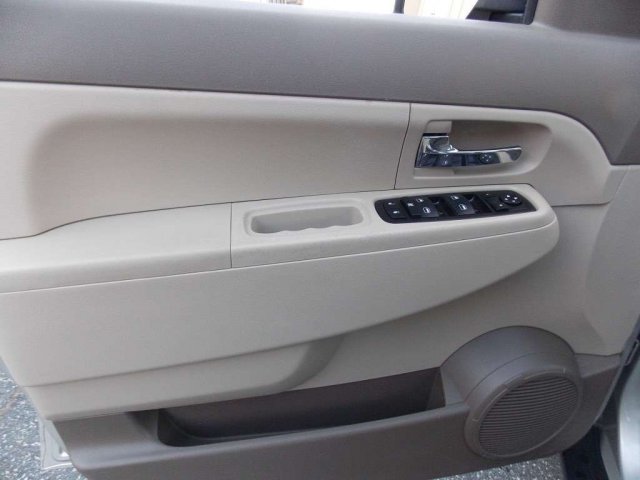 Jeep Liberty 2009 photo 5