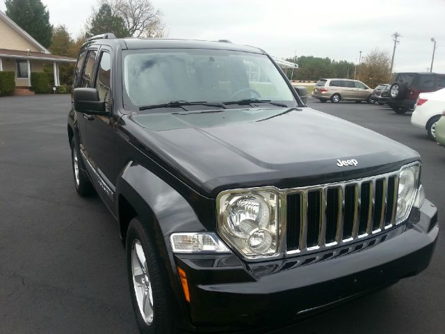 Jeep Liberty 2009 photo 2