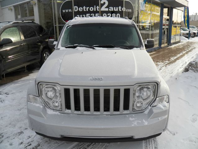 Jeep Liberty 2009 photo 4