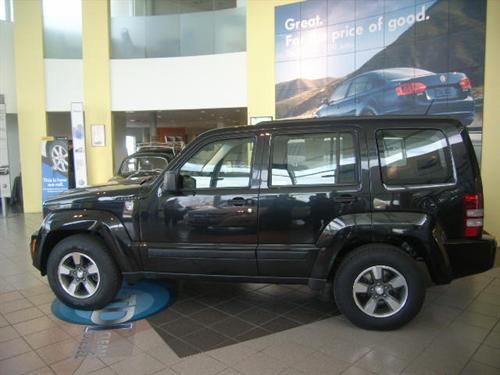 Jeep Liberty 2009 photo 2