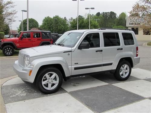Jeep Liberty 2009 photo 2