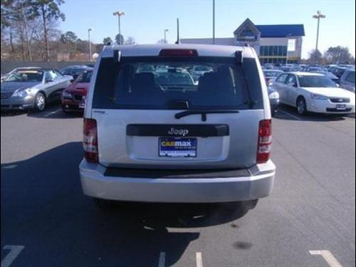 Jeep Liberty 2009 photo 3