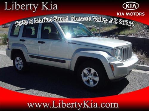 Jeep Liberty 2009 photo 2