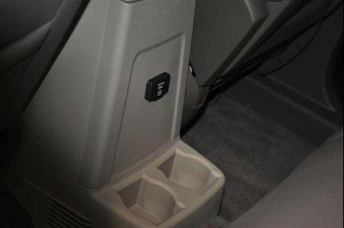 Jeep Liberty 2009 photo 2