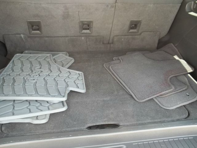 Jeep Liberty 2010 photo 3