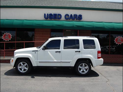 Jeep Liberty 2010 photo 1
