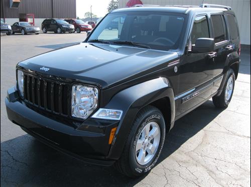 Jeep Liberty 2010 photo 2