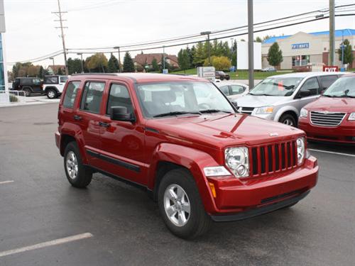 Jeep Liberty 2010 photo 4