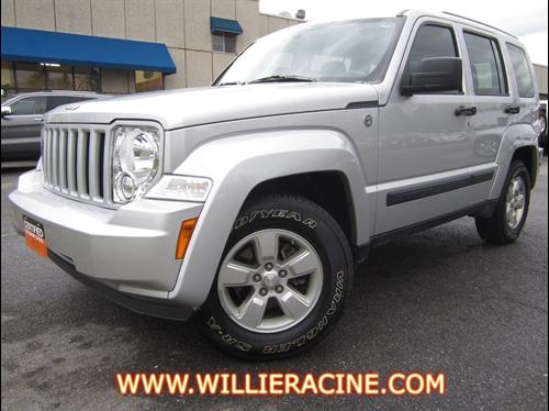 Jeep Liberty 2010 photo 1