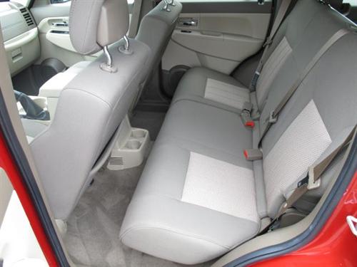 Jeep Liberty 2010 photo 2