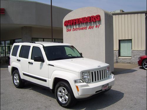 Jeep Liberty 2010 photo 5