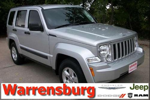 Jeep Liberty 2010 photo 4