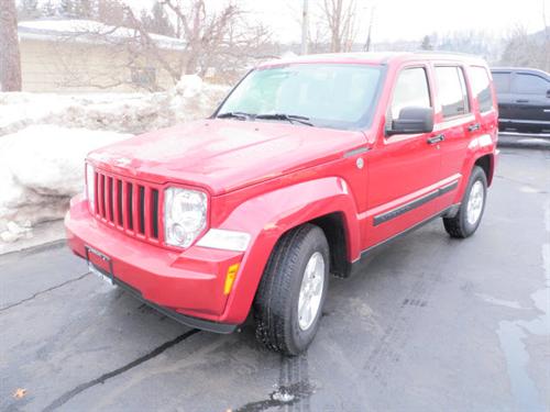 Jeep Liberty 2010 photo 4
