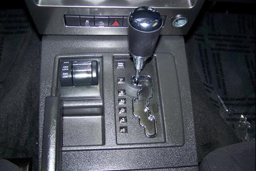 Jeep Liberty 2010 photo 5