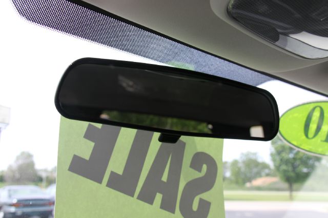 Jeep Liberty 2010 photo 23