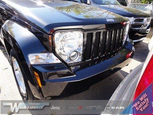 Jeep Liberty 2010 photo 2