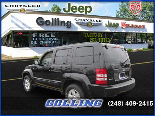 Jeep Liberty 2010 photo 2