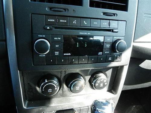 Jeep Liberty 2010 photo 2