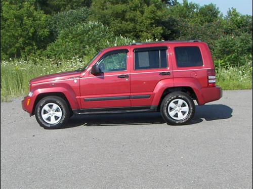 Jeep Liberty 2010 photo 1
