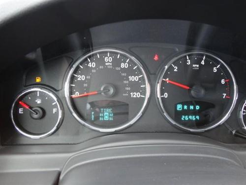 Jeep Liberty 2010 photo 1