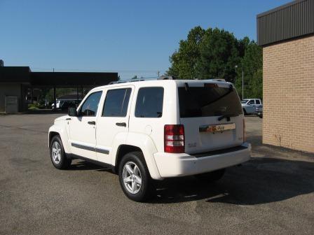 Jeep Liberty 2010 photo 3