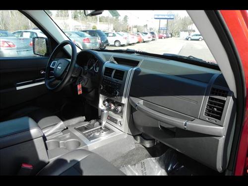 Jeep Liberty SLT 25 Other