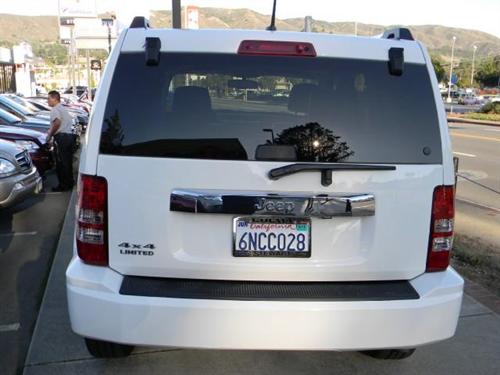 Jeep Liberty 2010 photo 5