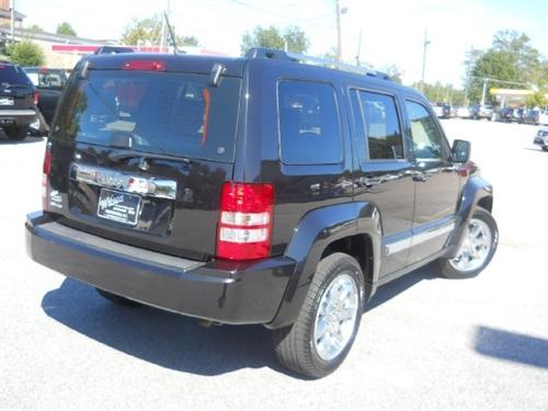 Jeep Liberty 2010 photo 5