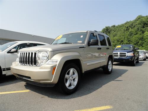 Jeep Liberty 2010 photo 3