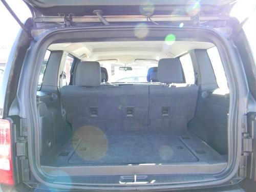 Jeep Liberty 2010 photo 2