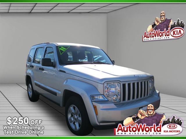 Jeep Liberty 2011 photo 3