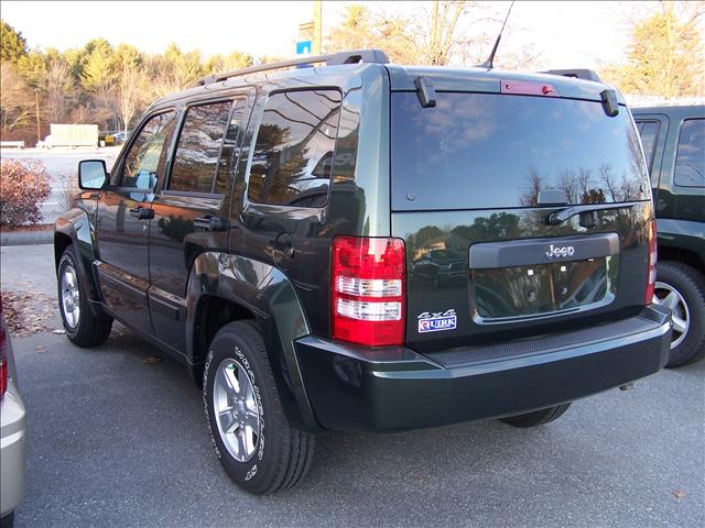 Jeep Liberty 2011 photo 1