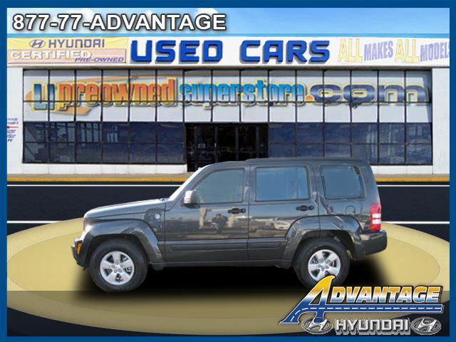 Jeep Liberty 2011 photo 1