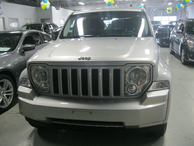 Jeep Liberty 2012 photo 1