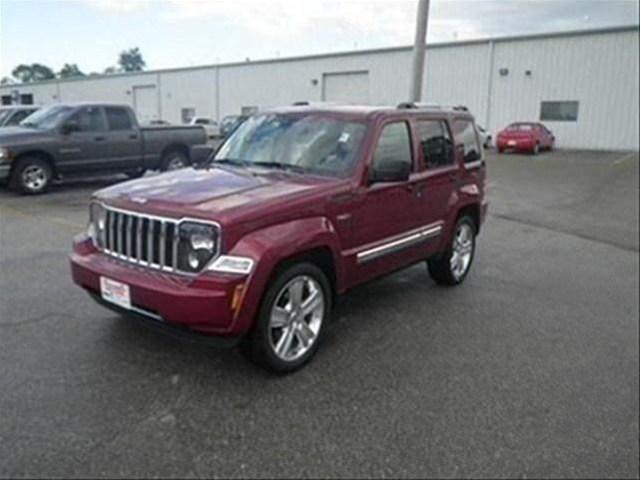 Jeep Liberty 2012 photo 4