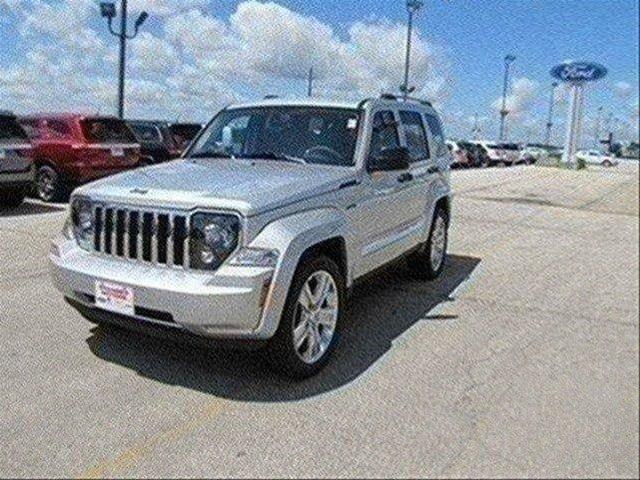 Jeep Liberty 2012 photo 5
