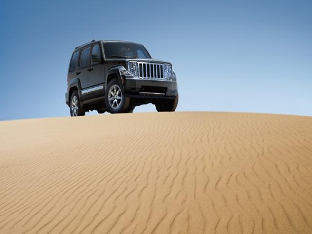 Jeep Liberty 2012 photo 1