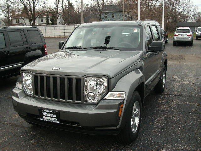 Jeep Liberty 2012 photo 3